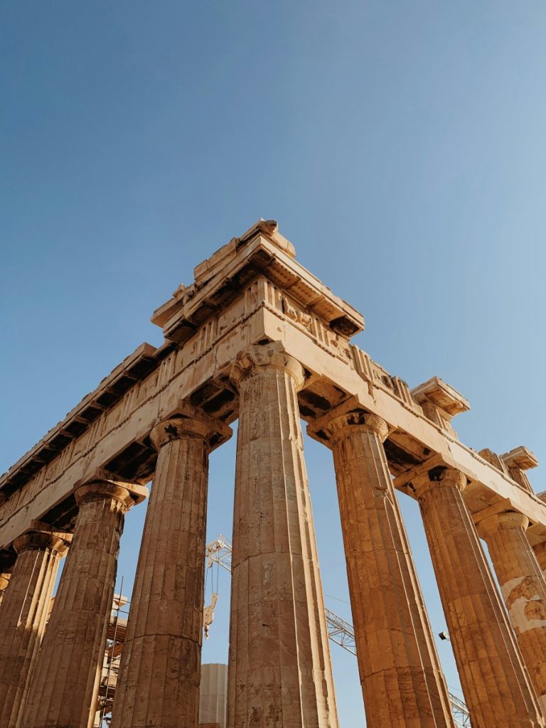 The parthenon, one of the best things to do in Athens