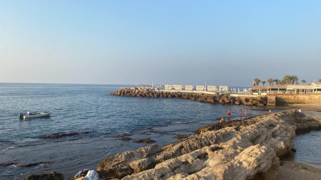 The beautiful seaside pavement walkway that stretches along Beirut's Mediterranean coastline. It offers stunning views of the sea