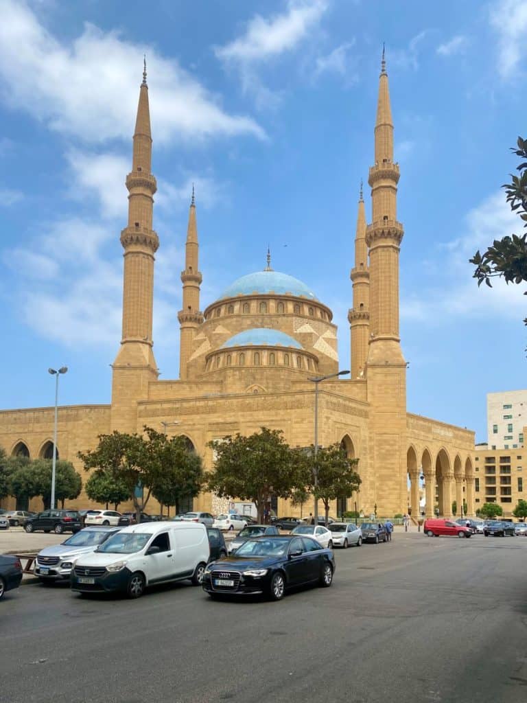  The Blue Mosque, the biggest mosque in Lebanon. It is a yellow building with blue roof