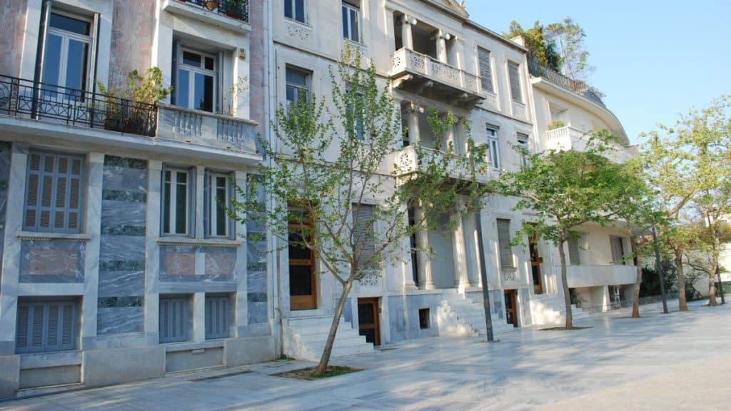 Dionysiou Aeropagitou