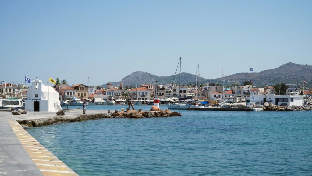 The Aegina port