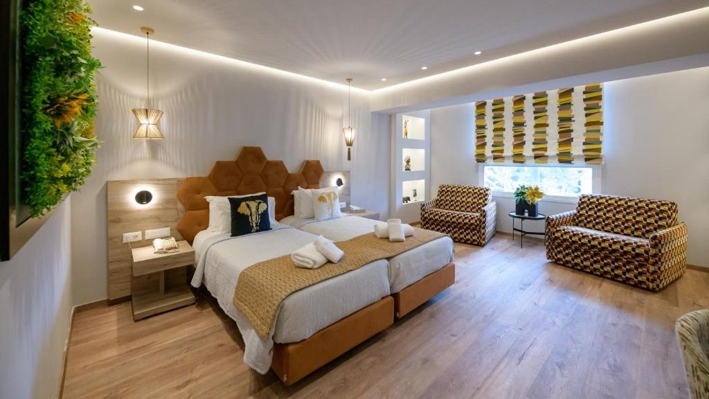 A room at Congo Palace in Athens