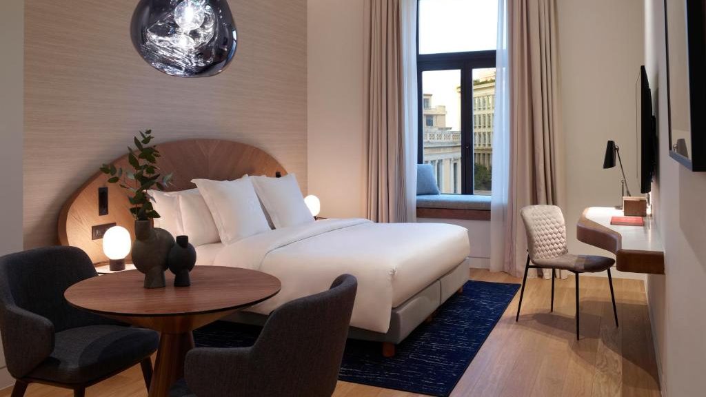 A room at Xenodocheio Milos